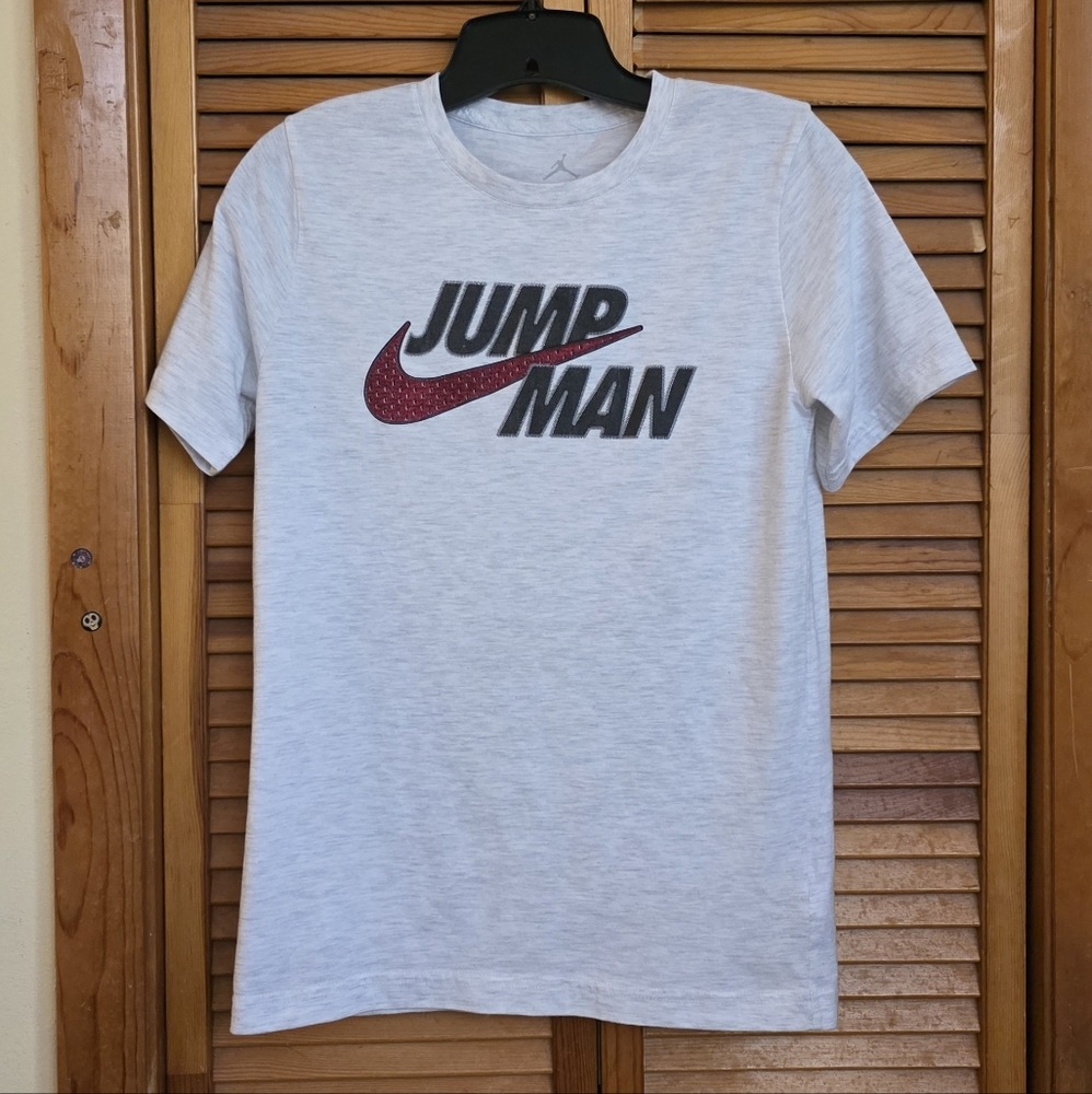 EUC Nike Kid's Jumpman Graphic Tee Size Large